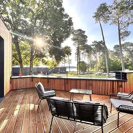 Wunderschoenes Haus Am See Mit Dachterrasse, Badewanne, Kamin Templin Exterior foto