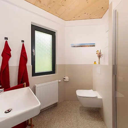 Wunderschoenes Haus Am See Mit Dachterrasse, Badewanne, Kamin Templin Exterior foto